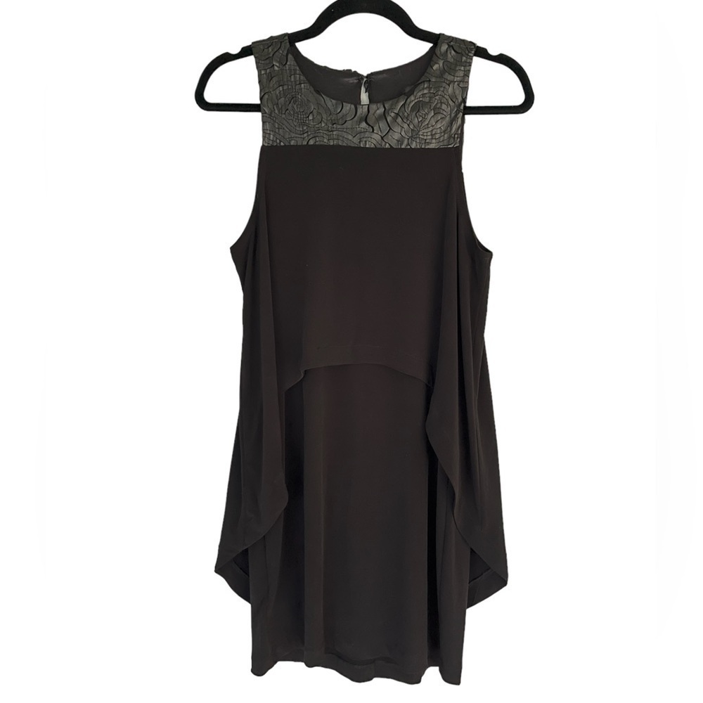 BCBGENERATION Black Sleeveless Laser Cut Midi Dress